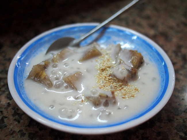 Khách nước ngoài mách nhau những món ăn đường phố cực kỳ hấp dẫn ở Sài Gòn - 9