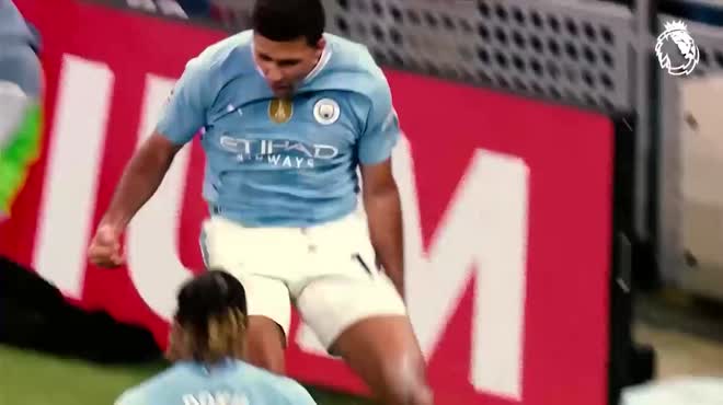 Salvatore Sirigu - Hành Trình Vàng của Thủ Môn Nổi Bật của Bóng Đá Ý