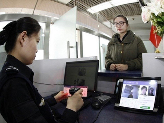 Camera nhận diện khuôn mặt giúp cảnh sát Trung Quốc bắt hơn 10.000 tội phạm