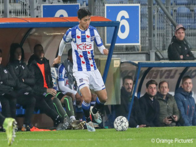 HLV Heerenveen nói về tương lai Văn Hậu: Tín hiệu lạc quan, chờ ngày đá chính