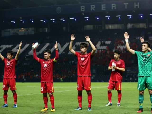 Trực tiếp không khí cổ vũ U23 Việt Nam quyết đấu U23 Jordan: Fan Việt chờ chiến thắng