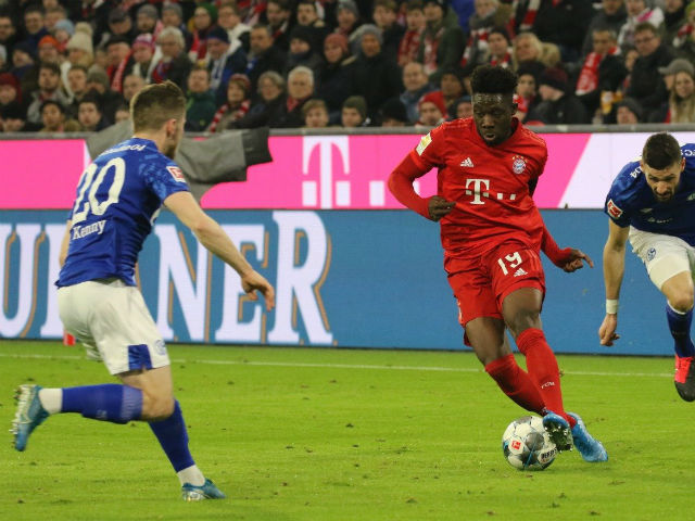 Video highlight trận Bayern Munich - Schalke: ”Đại tiệc” 5 bàn, rực rỡ kỷ lục 34 năm