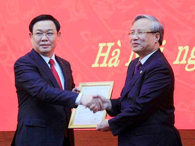 Bí thư Thành ủy Hà Nội Vương Đình Huệ được bầu làm Trưởng đoàn ĐBQH