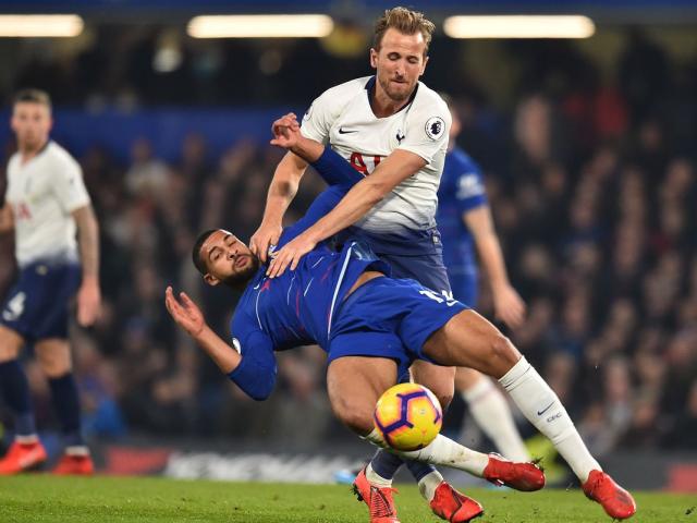 Chelsea đại chiến Tottenham: Những trận cầu “điên” và màn đấu võ 12 thẻ