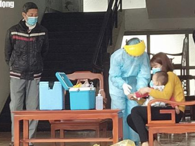 Những hình ảnh bác sĩ 3 cùng ăn-ở-chống dịch Covid-19 tại tâm dịch Sơn Lôi