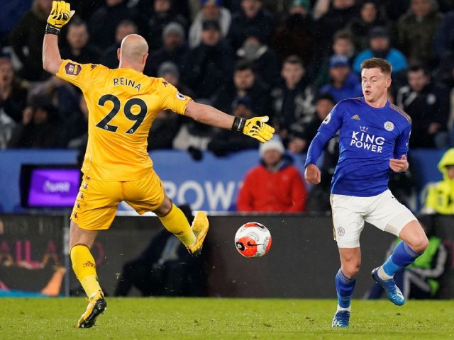 Video highlight trận Leicester City - Aston Villa: Sai lầm đáng trách, Vardy rực sáng