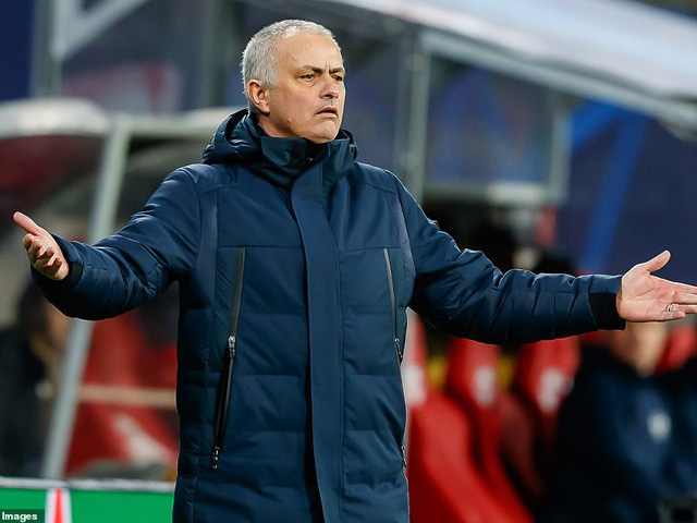 Tottenham sa sút không phanh, Mourinho ”hết phép” có bị sa thải?