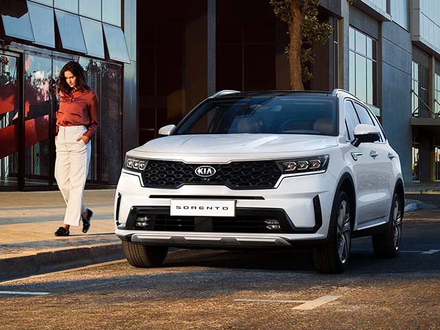 KIA Sorento thế hệ mới chính thức ra mắt, giá từ 545 triệu đồng