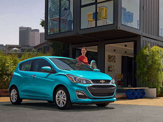 Chi tiết Chevrolet Spark mới cùng nền tảng với VinFast Fadil tại Việt Nam 