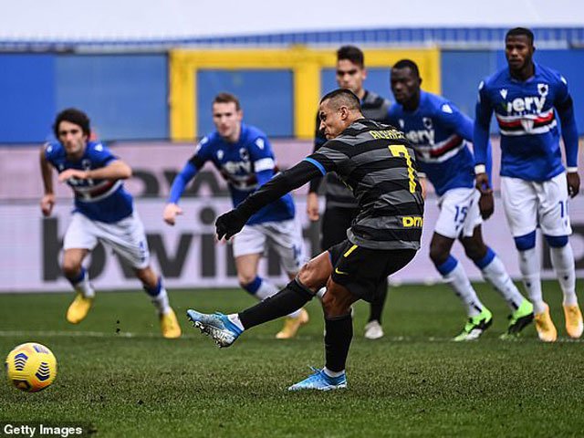 Video Sampdoria - Inter Milan: 2 quả penalty định mệnh, rượt đuổi nghẹt thở