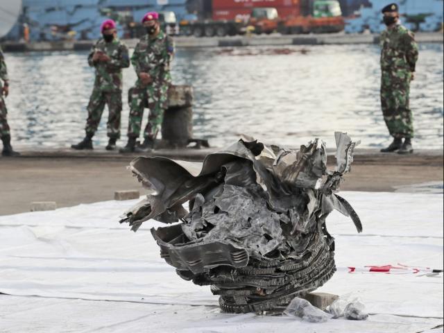 Vì sao Indonesia hay xảy ra tai nạn máy bay?