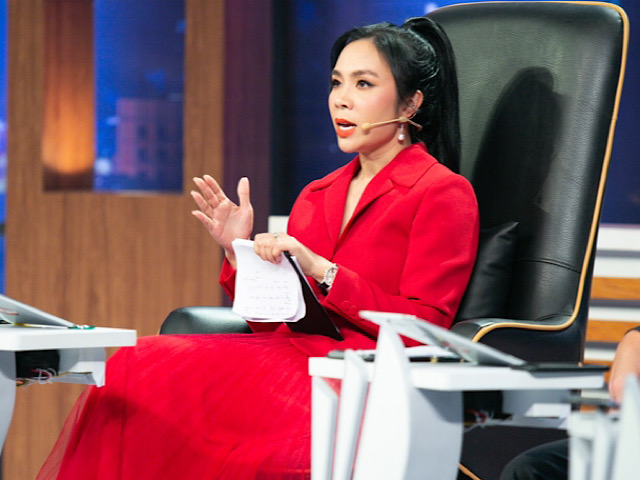 “Bóng hồng” quyền lực trên ghế “nóng” show thực tế đạt kỷ lục Việt Nam là ai?