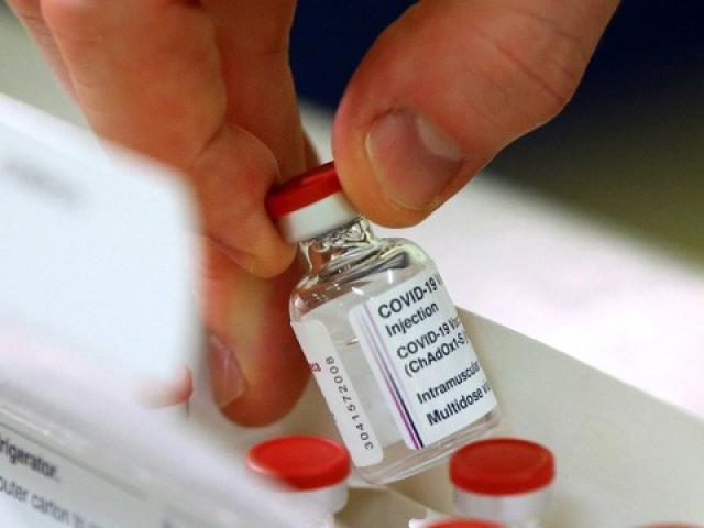 Tin tức 24h qua: Vắc-xin phòng COVID-19 đầu tiên được Bộ Y tế cấp phép lưu hành tại Việt Nam 