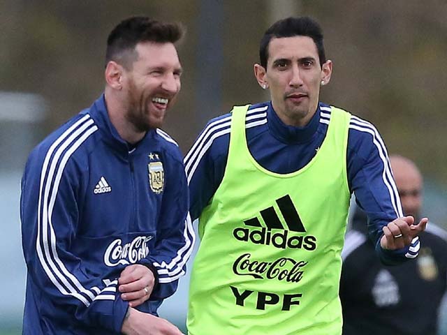 Tin mới nhất bóng đá tối 30/1: Di Maria mời gọi Messi đến PSG