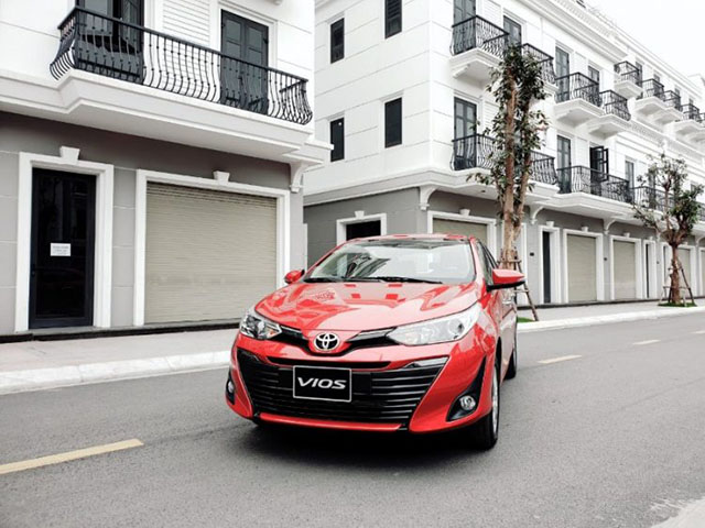 Giá xe Toyota Vios lăn bánh tháng 2/2021