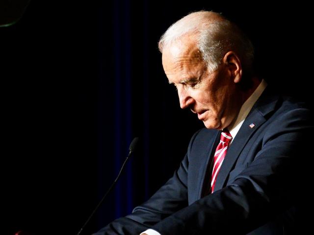 Tổng thống Mỹ Biden bị kiện