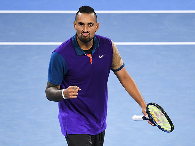 Australian Open ngày 3: ”Tiểu Federer” thắng dễ, ”Trai hư” Kyrgios trở về từ cõi chết