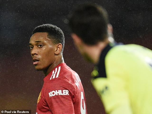 Martial bị tố lười chạy, “bật” Solskjaer: Hết cửa cùng MU đấu Chelsea?