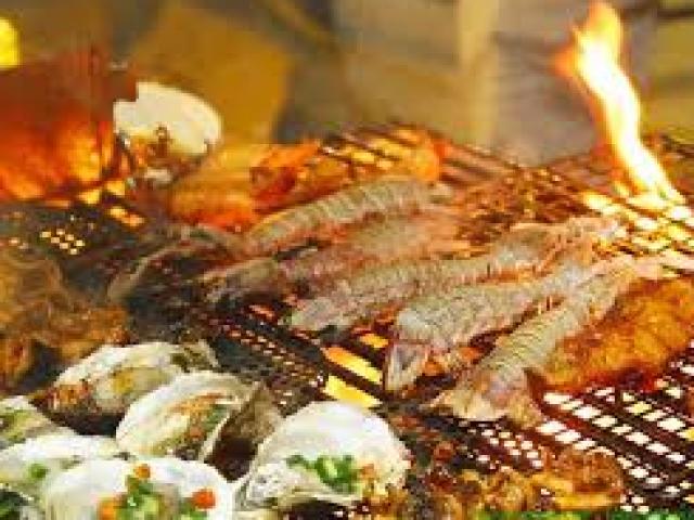 Đâu là những thứ nên tránh khi đi ăn buffet nếu không muốn “ném tiền qua cửa sổ”?