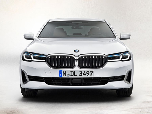BMW 5-Series mới sắp có mặt chính hãng ở Việt Nam