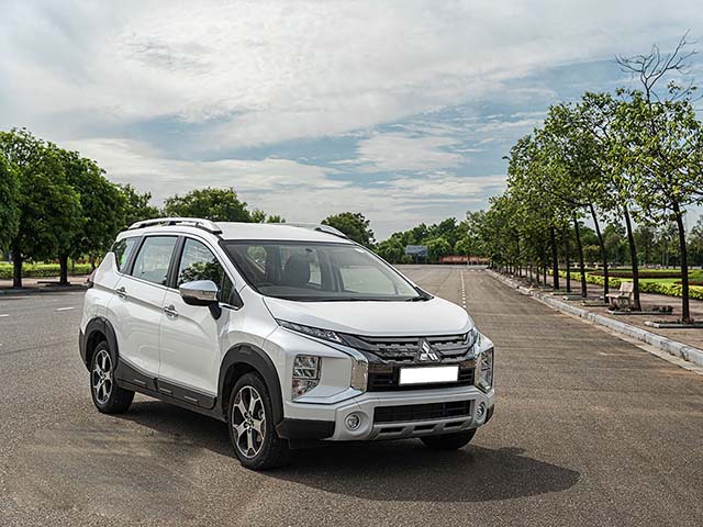 Giá xe Mitsubishi Xpander Cross lăn bánh tháng 2/2021