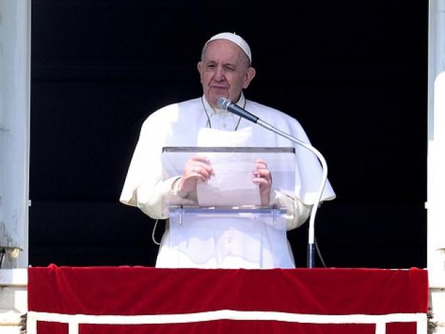 Giáo hoàng cảnh báo nhân loại về trận đại hồng thủy thứ hai