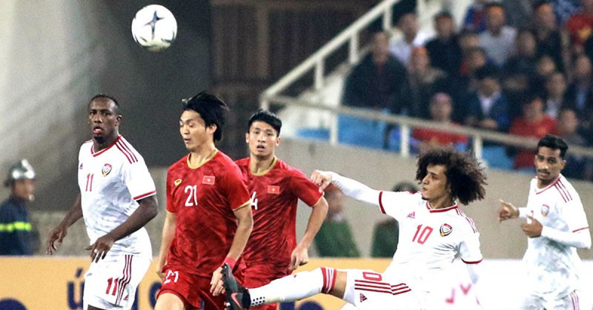 UAE thách thức ngôi đầu của tuyển Việt Nam