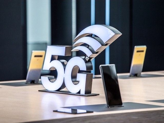 Đột phá mới về tốc độ mạng 5G: Gần 670MB/s, giúp tải phim trong ”chớp mắt”