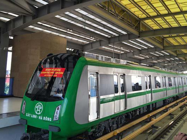Đường sắt Cát Linh - Hà Đông: 20 ngày nữa Bộ GTVT có kịp bàn giao cho Hà Nội vận hành thương mại?