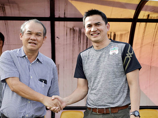 HLV Kiatisak: Thái Lan cửa hẹp hơn Việt Nam ở vòng loại World Cup