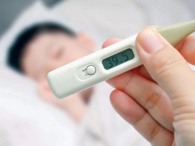 Hướng dẫn cách xử lý khi trẻ bị sốt cao, cha mẹ tuyệt đối không nên chủ quan
