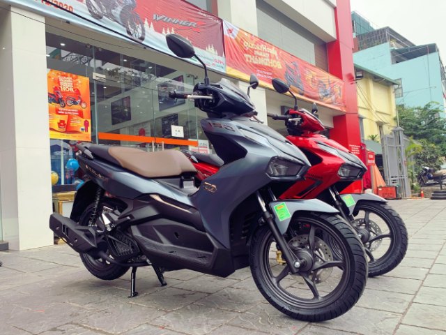 Honda Air Blade đang giảm giá tiền triệu, có nên xuống ví mua ngay?