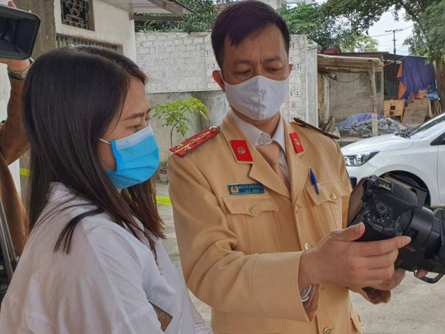 Phạt vi phạm tốc độ: Đòi bằng chứng chưa đủ, bắt CSGT chở đi ngó biển báo