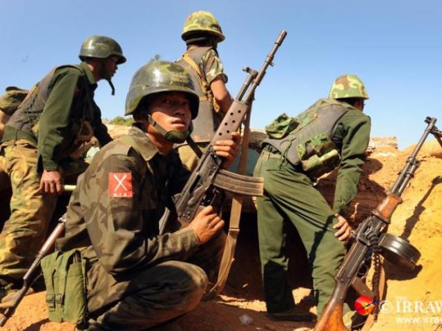 Nhóm vũ trang tấn công tiền đồn của quân đội Myanmar, tuyên bố ”đứng về phía người dân”