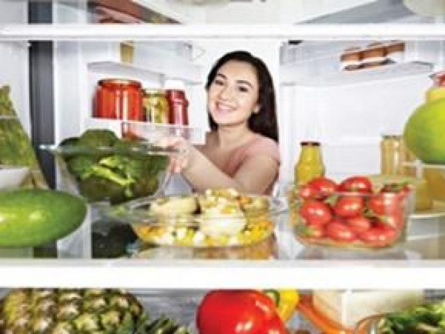 6 mẹo khử sạch mùi hôi tanh trong tủ lạnh chỉ với những thứ ”rẻ như cho”