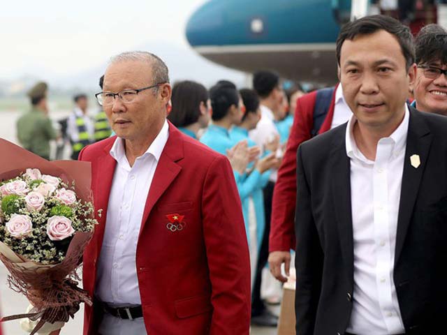 VFF bác tin HLV Park Hang Seo muốn nhập quốc tịch Việt Nam