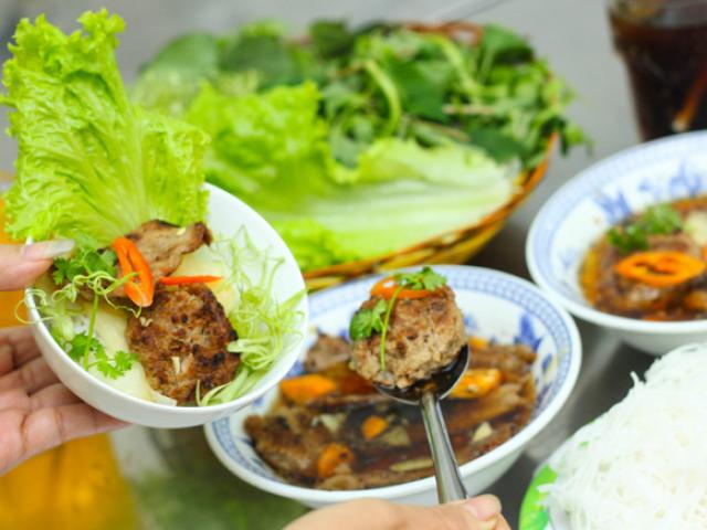 Bún chả: món đặc sản bình dị của người Hà Nội