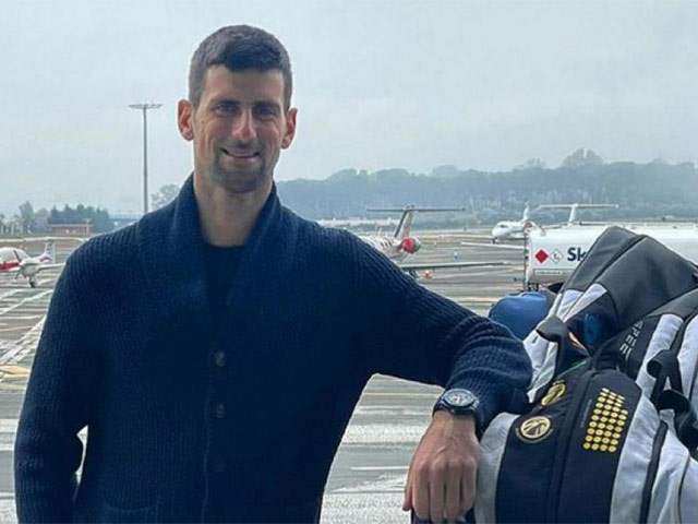 Trực tiếp Djokovic bị giữ lại ở phòng riêng 8 tiếng, chính thức bị trục xuất khỏi Australia