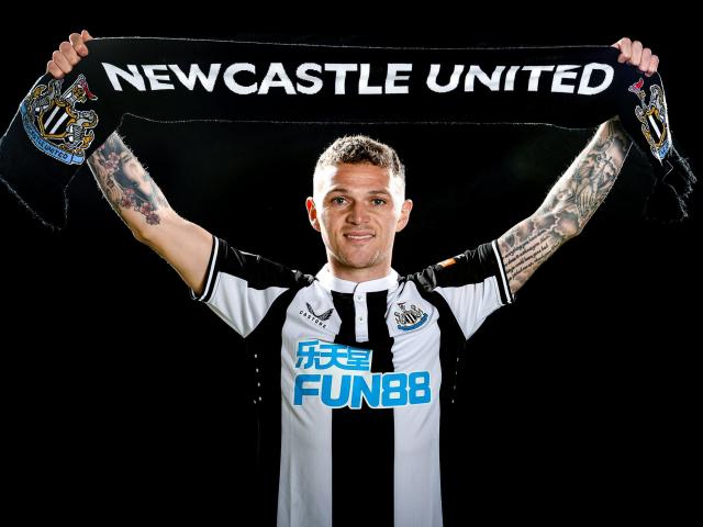 Nóng chuyển nhượng SAO đầu tiên đến Ngoại hạng Anh 2022: Nhà giàu Newcastle đã có Trippier