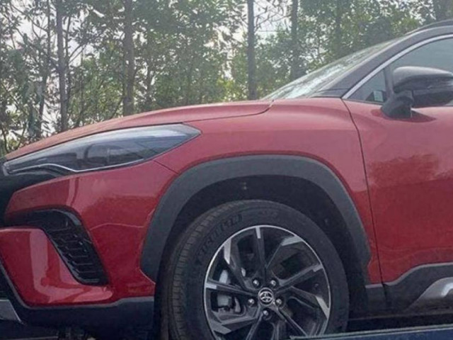 Hai mẫu xe mới của Toyota bất ngờ xuất hiện tại Việt Nam
