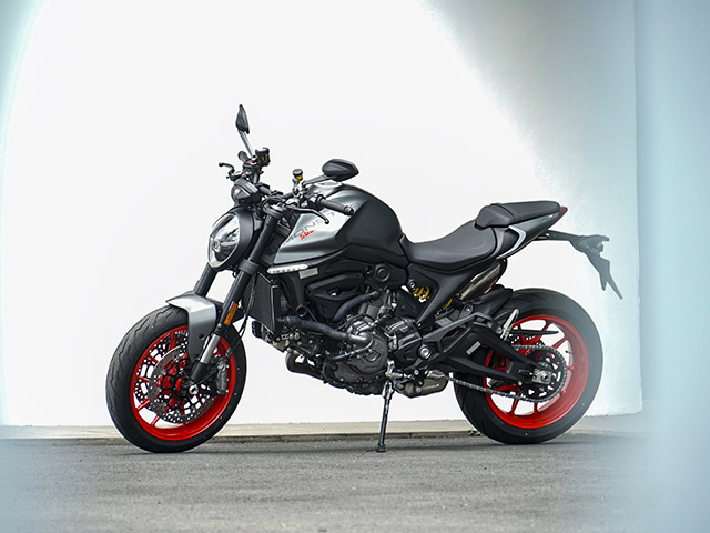 Chi tiết xe mô tô Ducati Monster 937 hoàn toàn mới tại Việt Nam