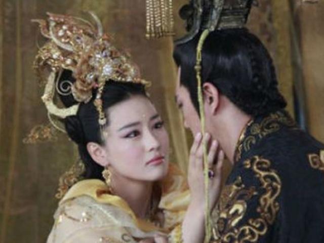 Hoàng đế Trung Hoa “yêu” chị gái, cô ruột gây chấn động lịch sử và kết cục thảm
