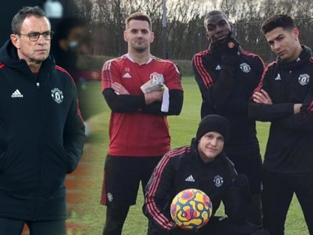 Pogba bất ngờ tái xuất tập cùng MU, ”Bố già” Rangnick bị nghi nói dối