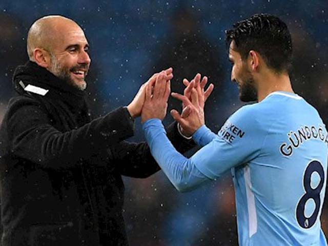 Pep dễ bỏ Ngoại hạng Anh khiến Man City hoang mang, Arsenal sợ bị ”cuỗm” Arteta