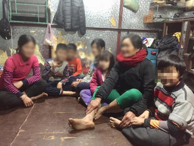 Cú sốc những ngày cận Tết của người mẹ có 14 người con ở Hà Nội