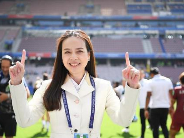 Nữ tỉ phú Thái Lan ca ngợi đội tuyển Việt Nam sau chiến thắng trước Trung Quốc