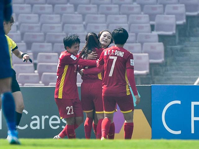 ĐT nữ Việt Nam thắng Thái Lan, vì sao kết quả này có thể vô nghĩa với vé World Cup?