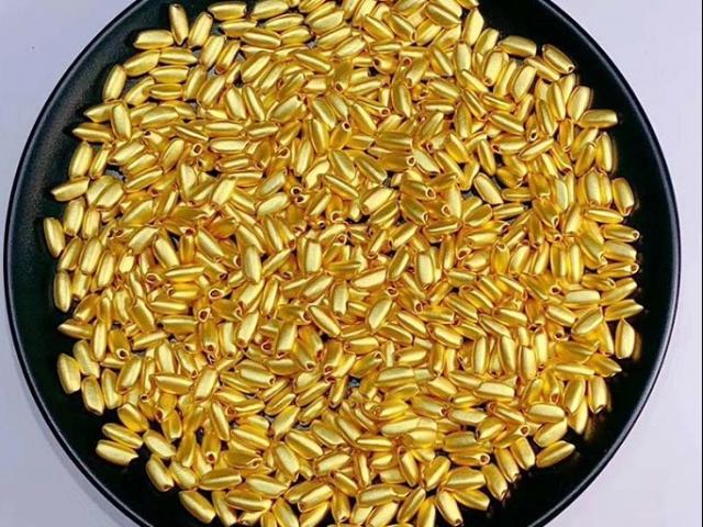 ”Sốt” hạt gạo vàng giá 1 triệu đồng/hạt, nhà giàu “vung tay” chia nhau cả tấn