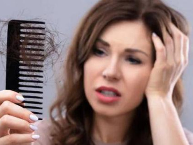 Giúp bạn giải quyết nhanh chóng tóc xơ rối vào buổi sáng