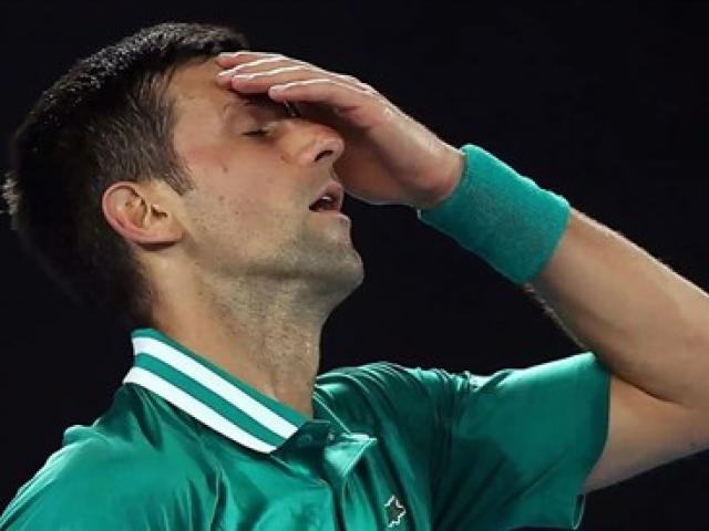 Xôn xao tin Djokovic sắp tiêm chủng, ”mãnh hổ nhún mình” vì Grand Slam